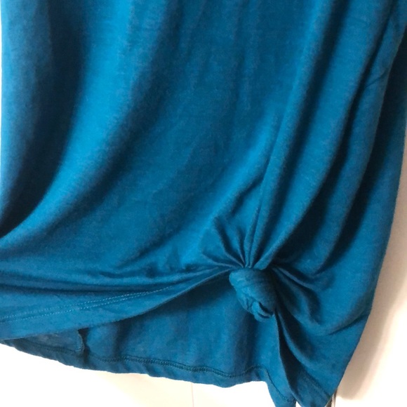 Open Back Workout Tank - Picture 3 of 3